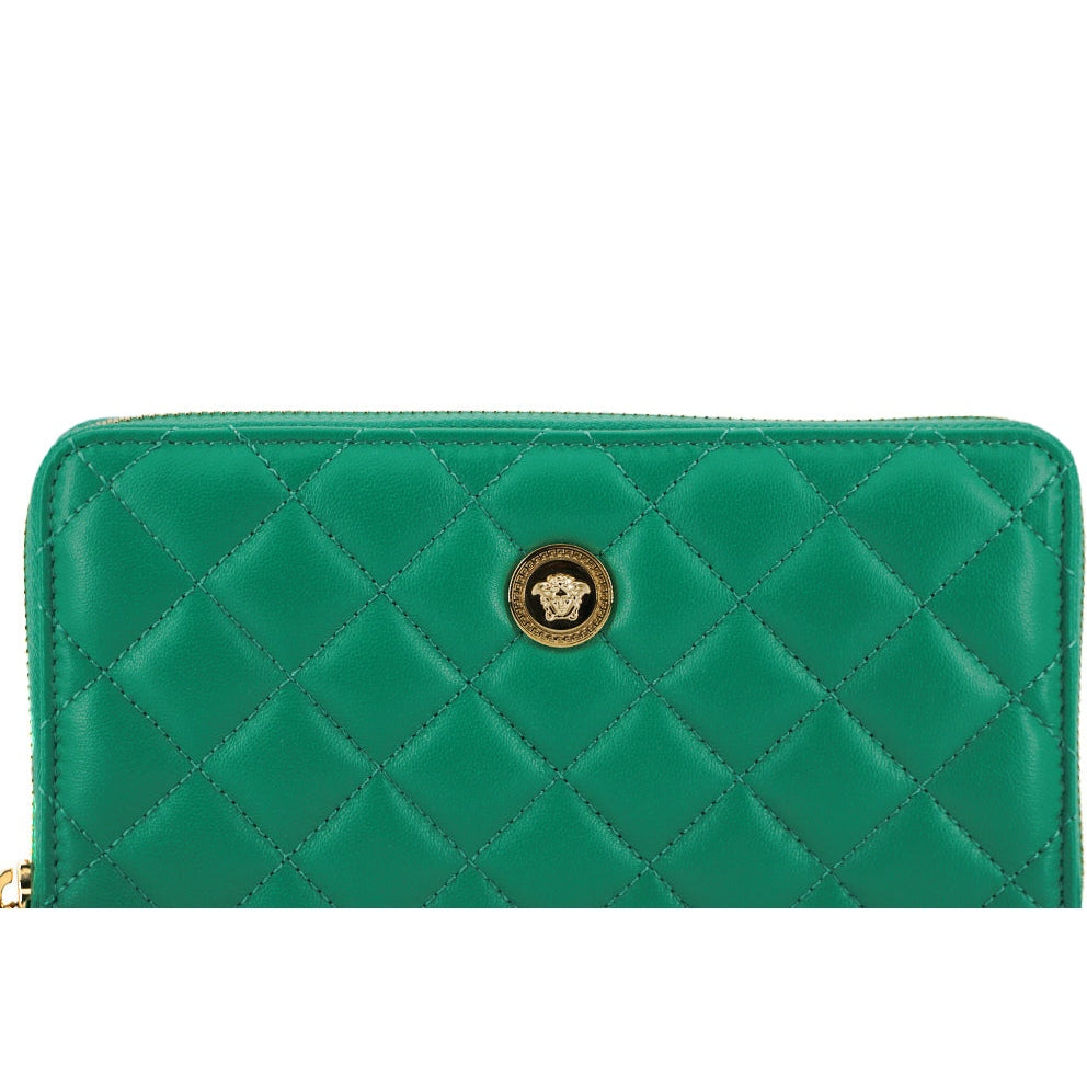 Elegant Quilted Leather Zip Wallet