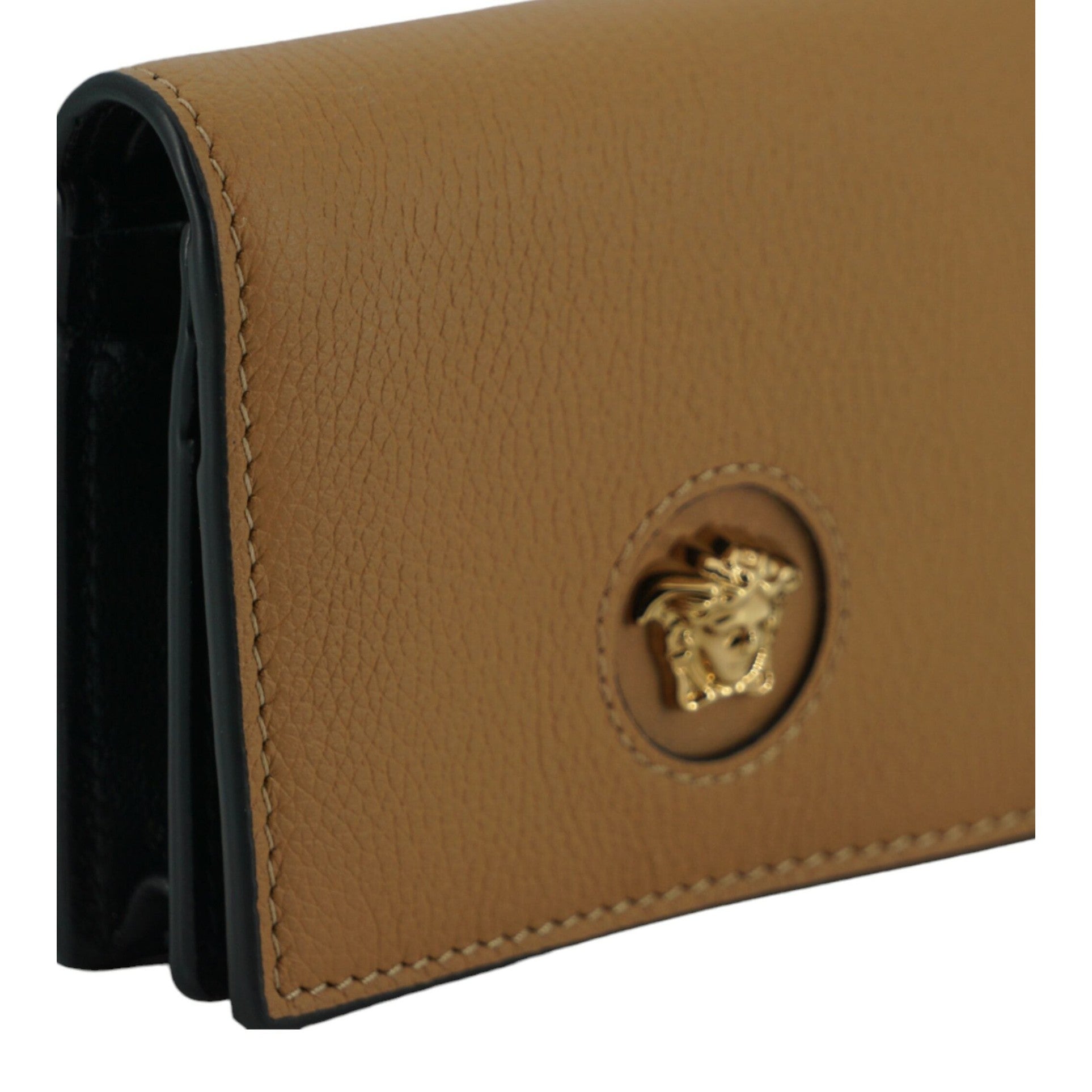 Elegant Compact Leather Wallet in Brown