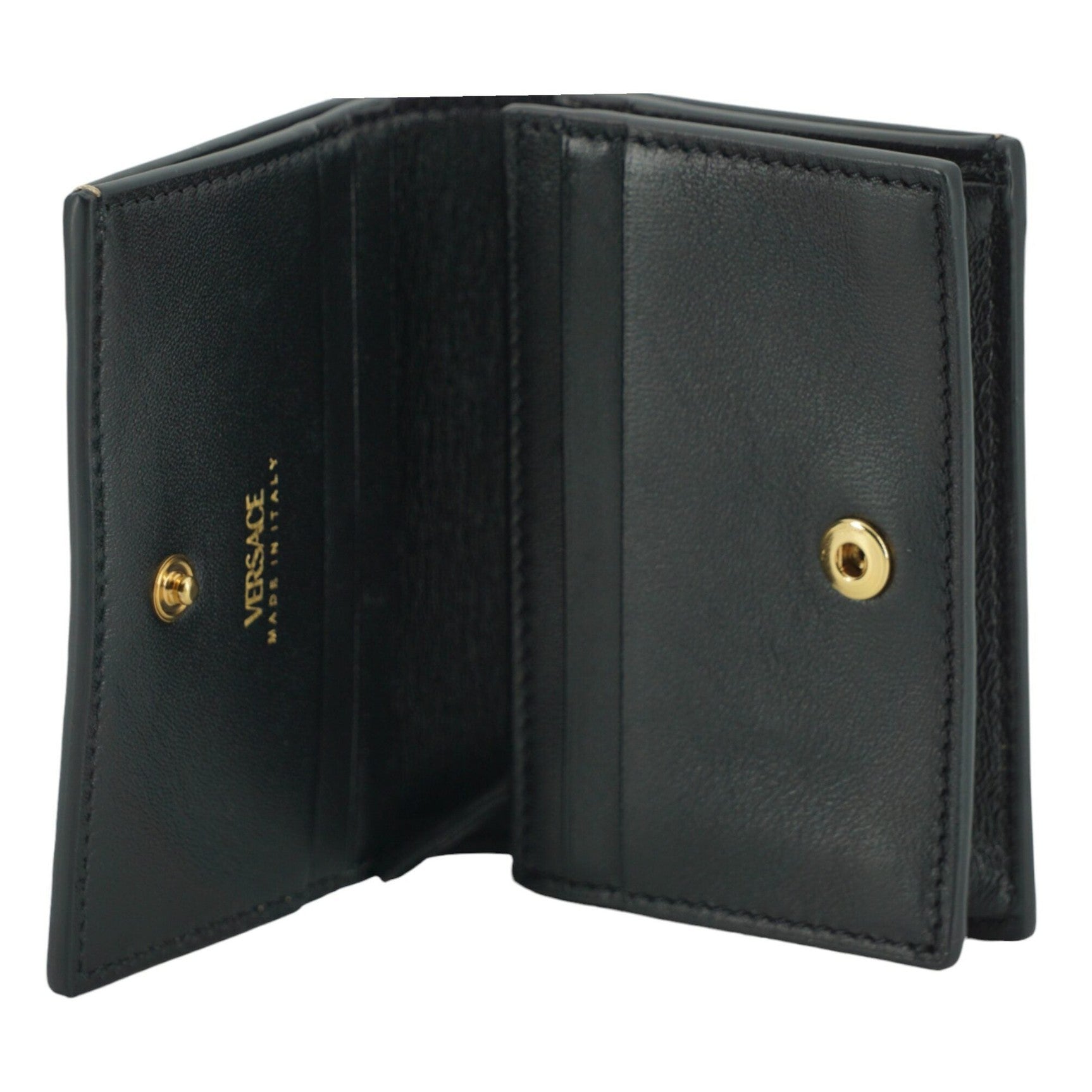 Elegant Compact Leather Wallet in Brown