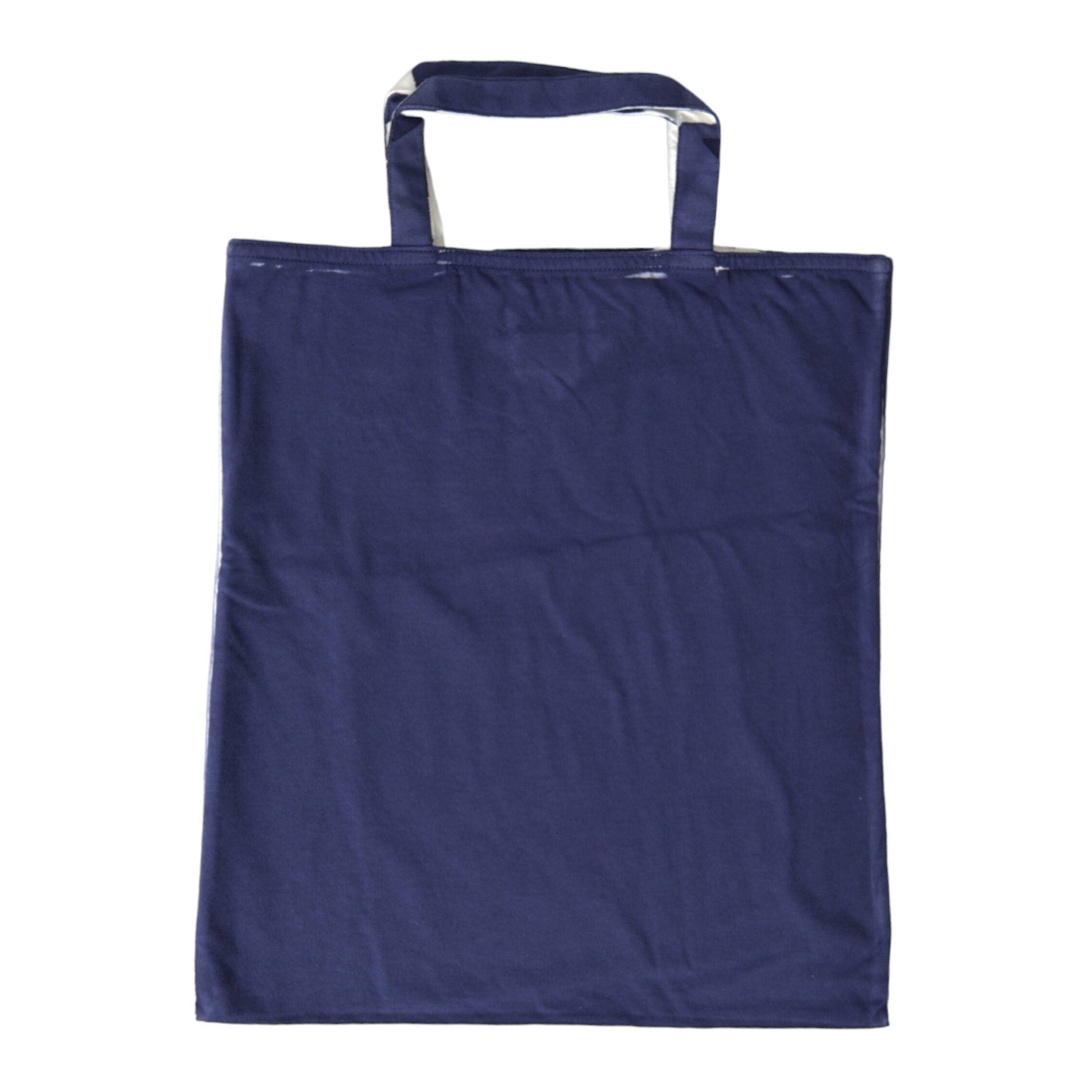 Elegant Blue Tote Bag for Chic Outings